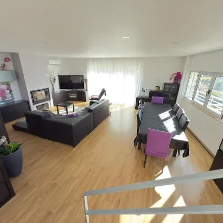 Family House In بيت للعطل